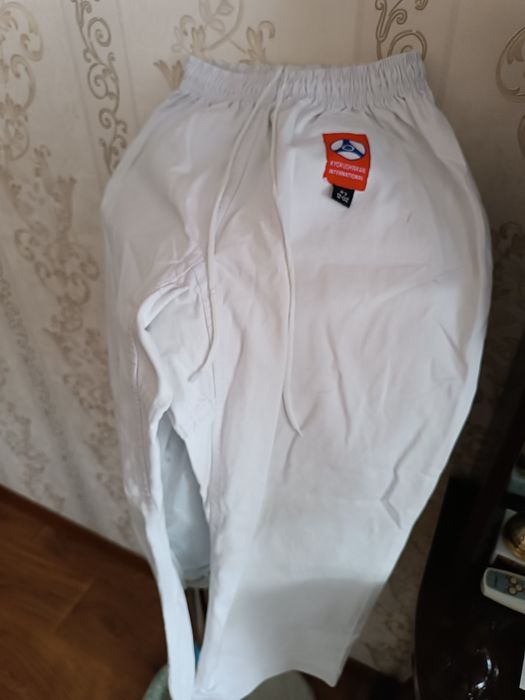 Продам комплект Кимоно для каратэ