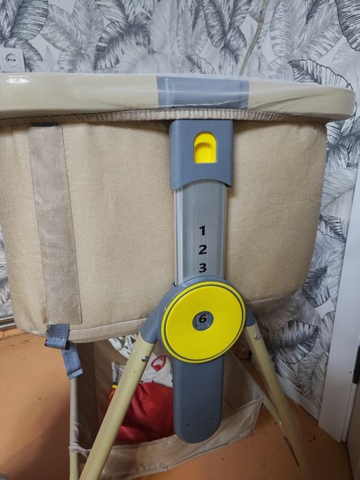 Продам прикроватную люльку