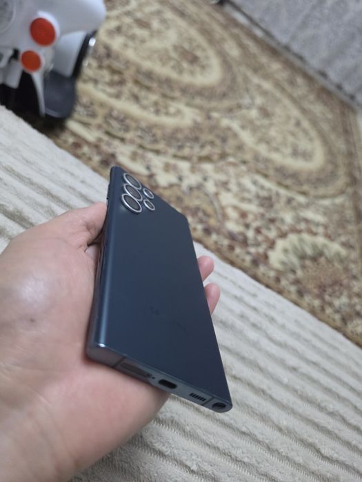 Самсунг S22 ultra