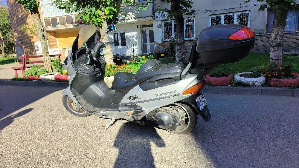 Suzuki Burgman An400