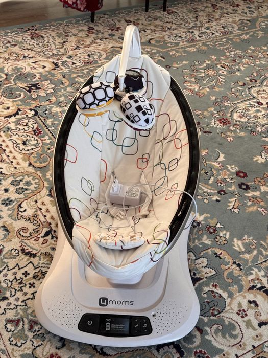 Продам 4moms электрокачелю