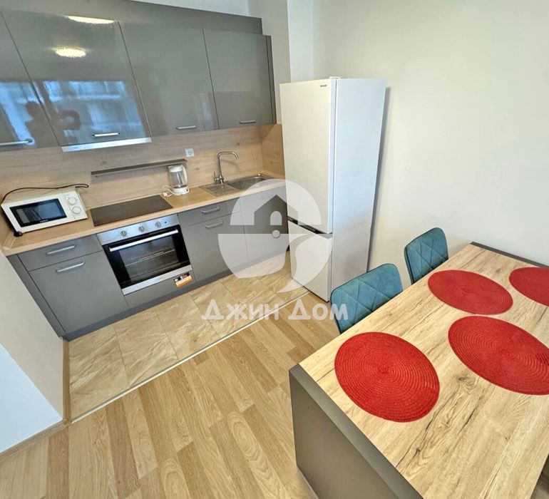 Продава се Двустаен апартамент в Бургас, Сарафово - 58 кв.м за 1266 €/кв.м - Снимка #4