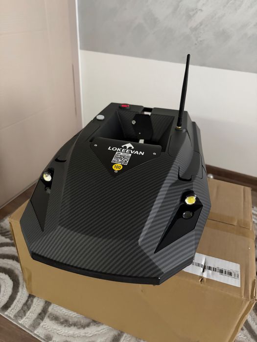 Лодка за захранка D50B GPS-100 точки