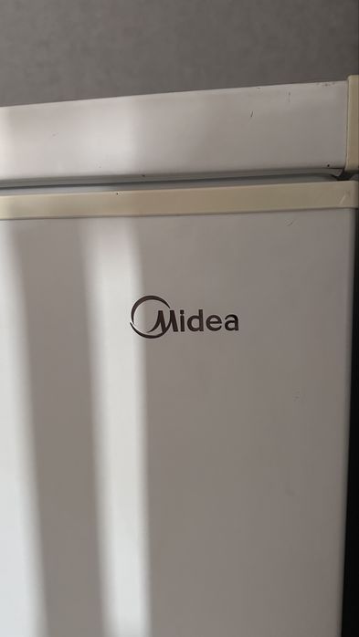 Морозильник Midea морозильник
