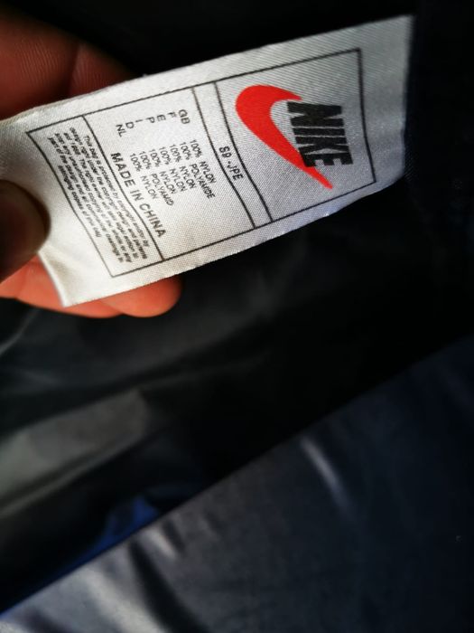 Vând geanta voiaj Nike și borseta S Oliver