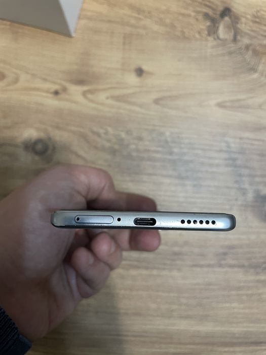 Huawei Nova 10 silver