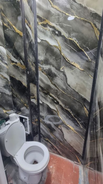 6 mkr da kvartira sotiladi 2 xonalik 2 etaj 60k vadrat