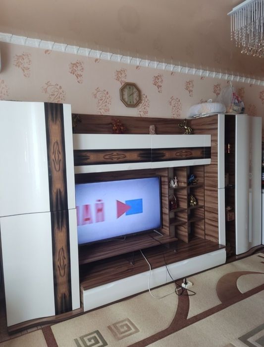 Продам стенку для гостиной