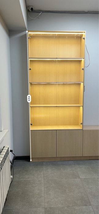 Шкаф для бизнеса