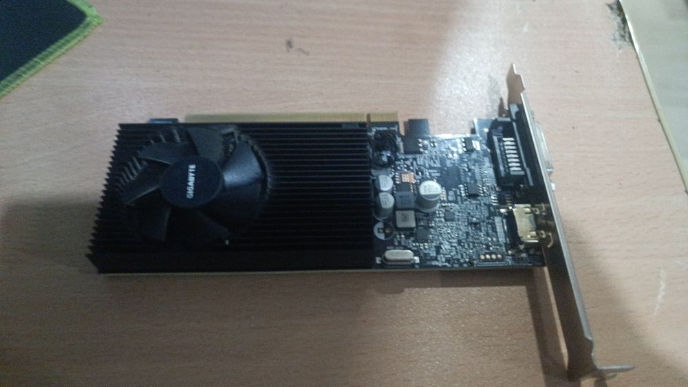 видеокарта 1030 Ti