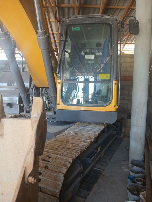 Ekskavator XCMG sotiladi