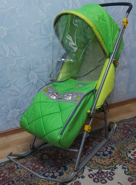 Продаю     санки