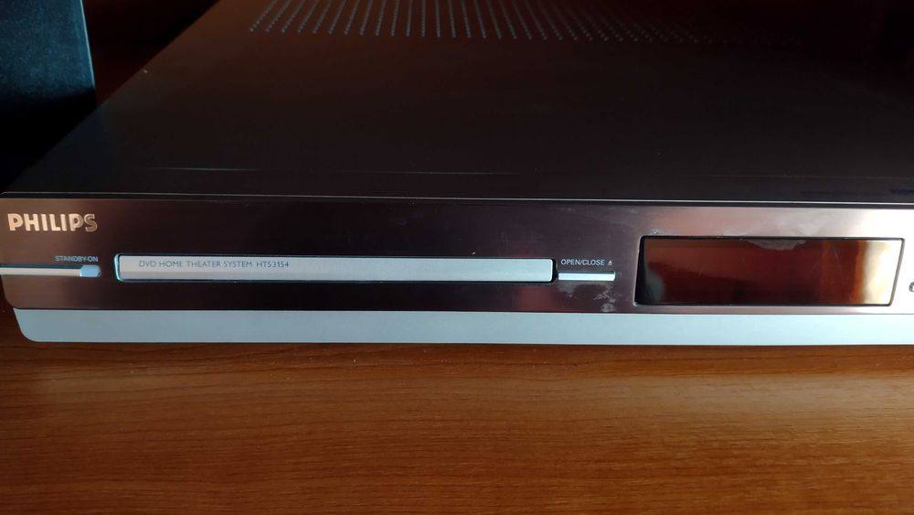 Sistem Home Cinema Philips HTS3154 + 6 boxe, IMPECABIL !!!