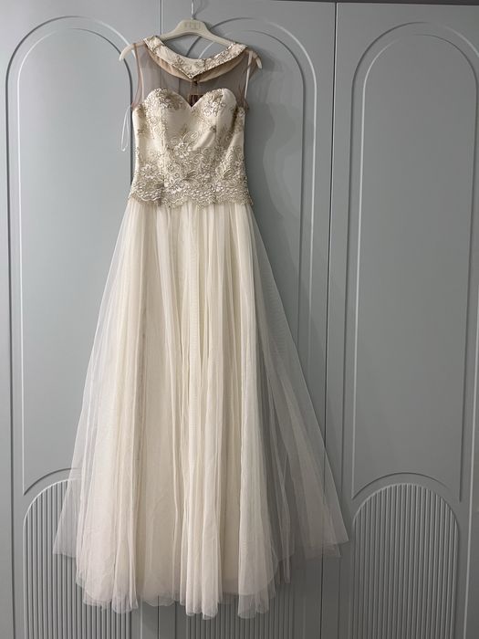 Продается новое платье Prima la Sposa
