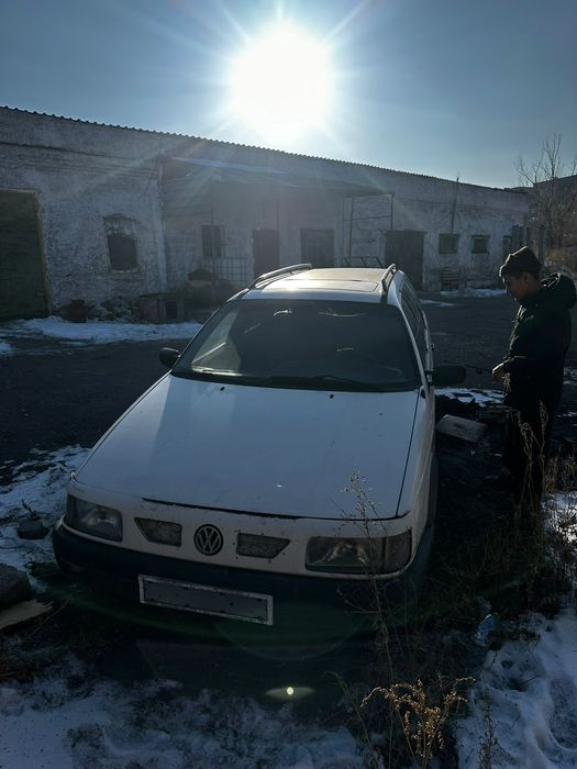 Passat 1988.        .