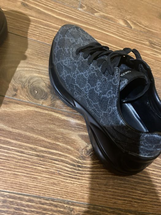 Adidasi Gucci Rhyton