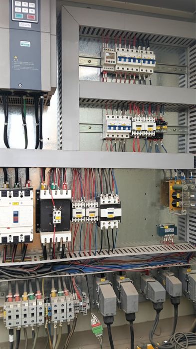 Башенный кран XCMG 7022 12 тонна
