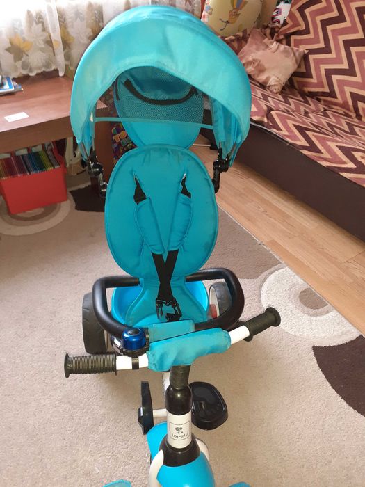 Детска триколка...