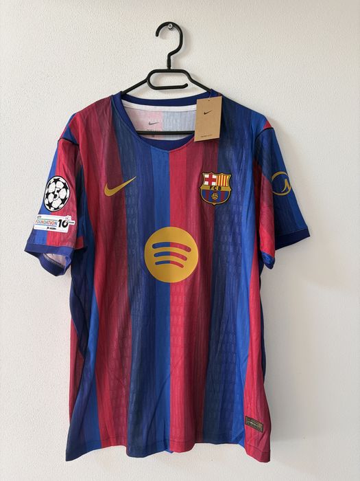Tricou Barcelona 2026