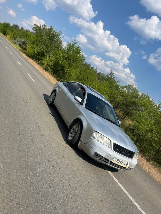 Продам Ауди а6 с5 Кватро