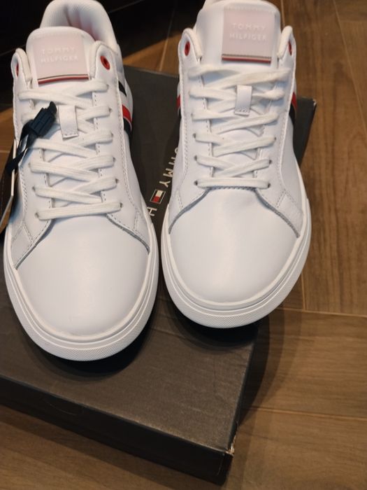 Pantofi piele sport adidasi tommy hilfiger marime 43 originali  tenisi