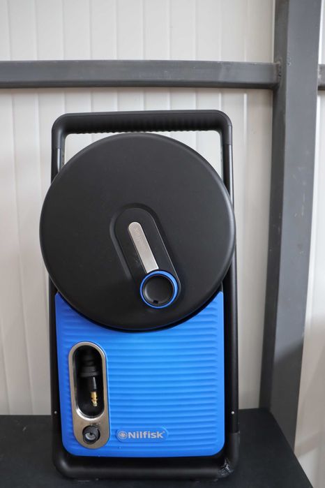 Електрическа водоструйка NILFISK EXCELLENT С ДЕФЕКТ