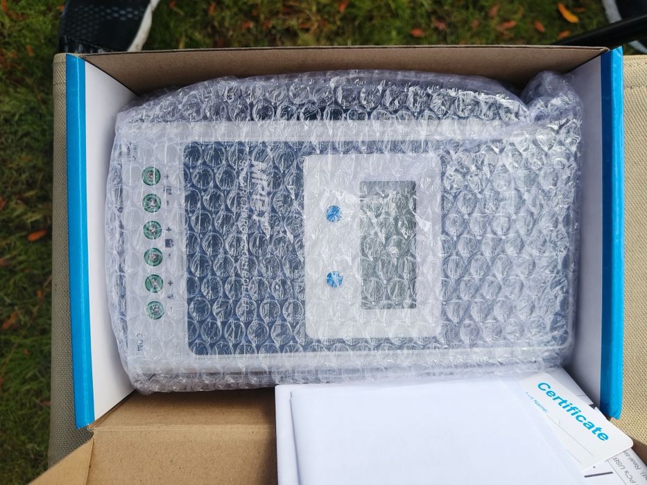 Соларен контролер