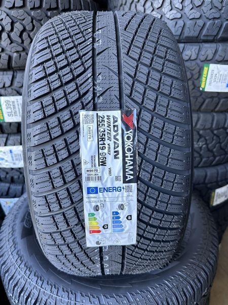 255/35/19 YOKOHAMA 4бр