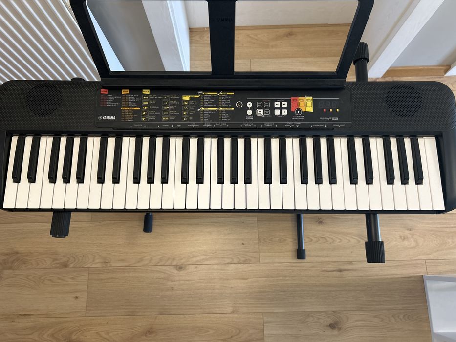 Orga Yamaha PSR-F52