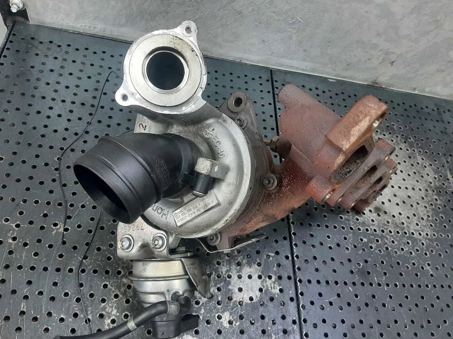 turbina vw golf 5 6 skoda octavia 2 seat altea leon audi a3 1.6 tdi cay 03l253016t 775517-2