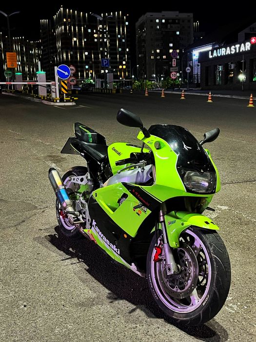 Kawasaki ZXR 400