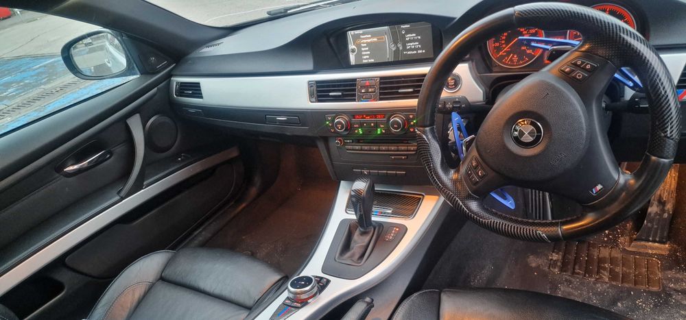 Бмв е92 330д 245 коня