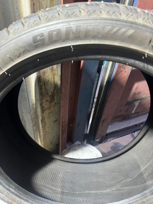 Продам шины Sonix
