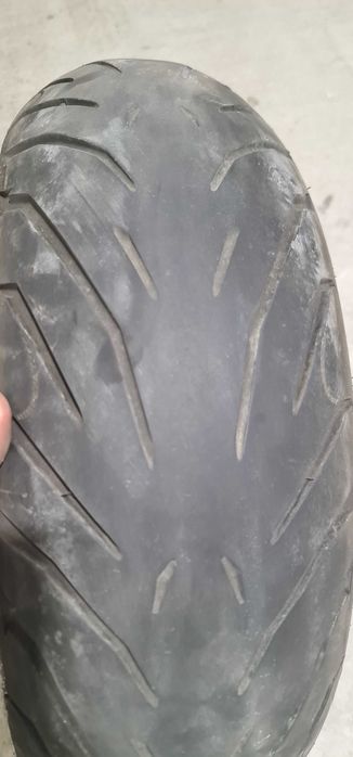 Мото гуми свалени от Хонда Хорнет + задна джанта със зъбак и диск
