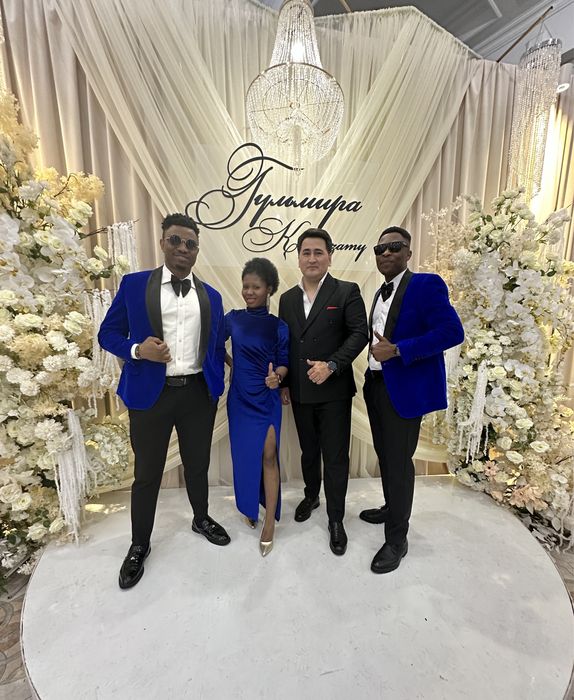 Тамада Шоумен  Ведущий