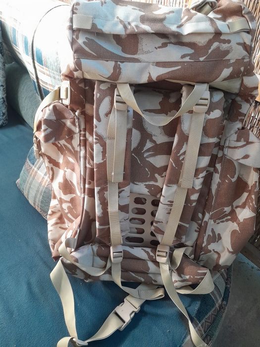 Vind rucsac  militar  nou