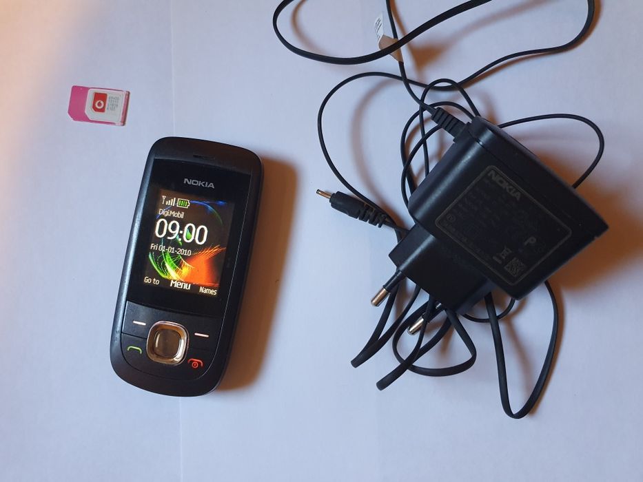 Telefon Nokia 2220s functional necodat taste butoane senior sina slide