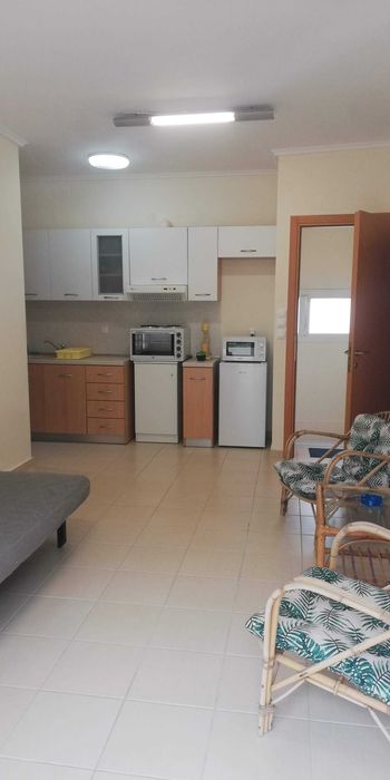 Дава се под наем Двустаен апартамент в Враца, Дъбника - 50 кв.м за 1500 € - Снимка #1