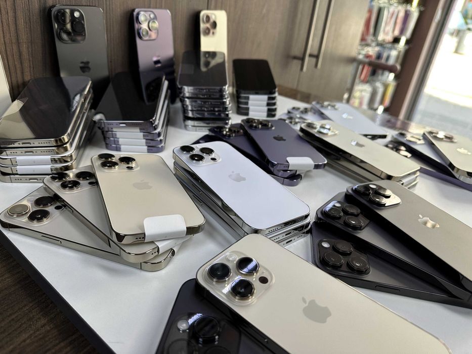 iPhone 14 PРО 1 TB - 1 год. гаранция +  ПОДАРЪЦИ
