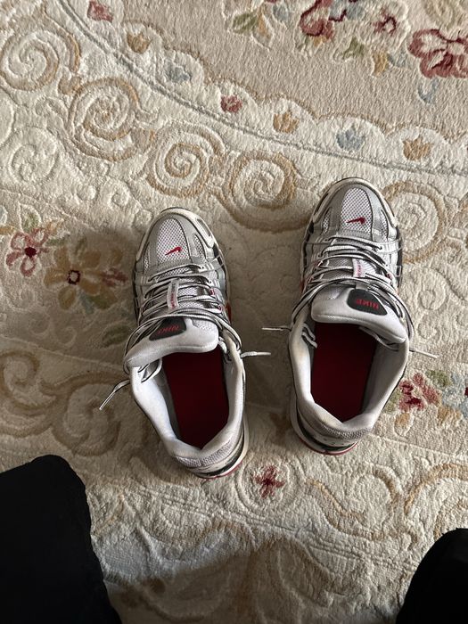 продам кроссовки,торг уместен