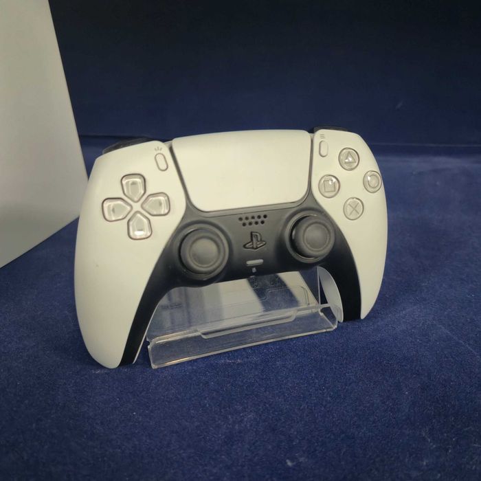 Consola PS5 Disc + FC25 ( B33268.1 /Ag28 Doi Baieti ) Garantie 2 ani !