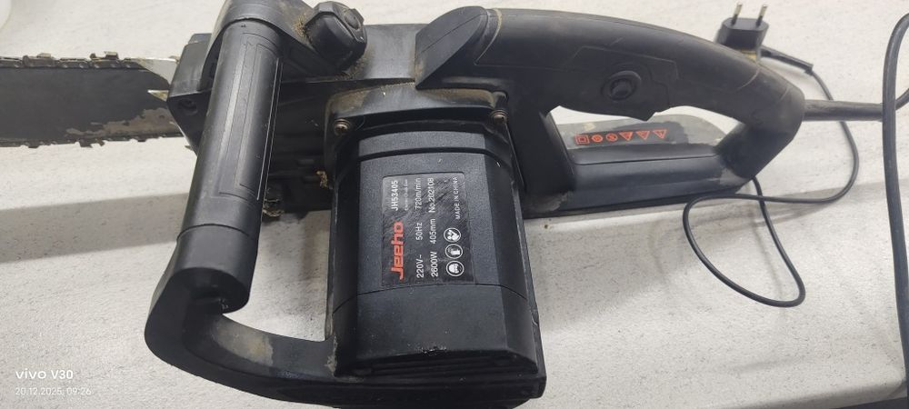 Продам электропилу