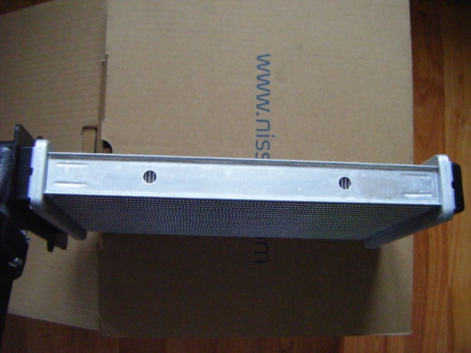 Радиатор парно VW Sharan