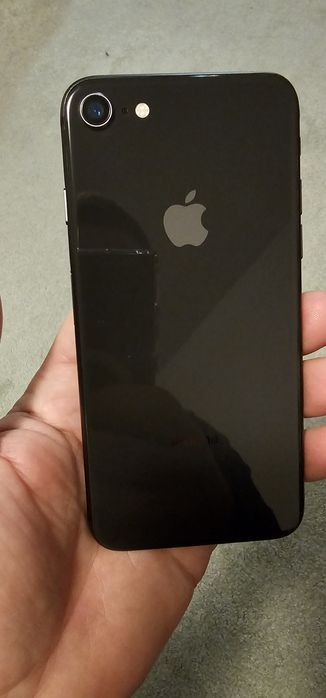 Iphone 8 6 97% baterie, 169 cicluri