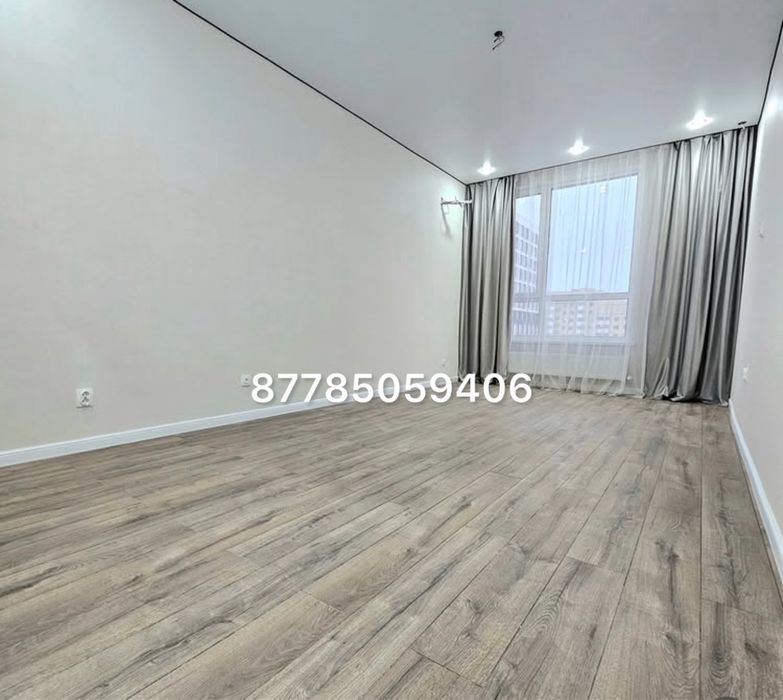 Укладка ламината! Установка плинтуса!