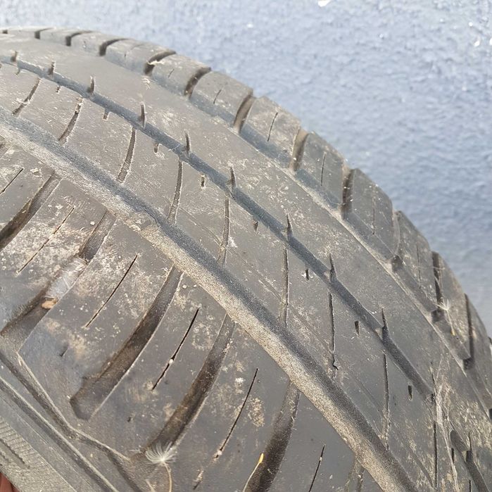 Vand 4 cauciucuri vara 195/50 R15