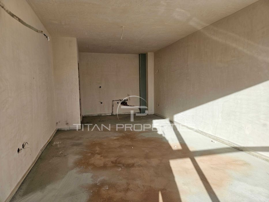 Продава се Двустаен апартамент в Пловдив, Южен - 75 кв.м за 1067 €/кв.м - Снимка #4