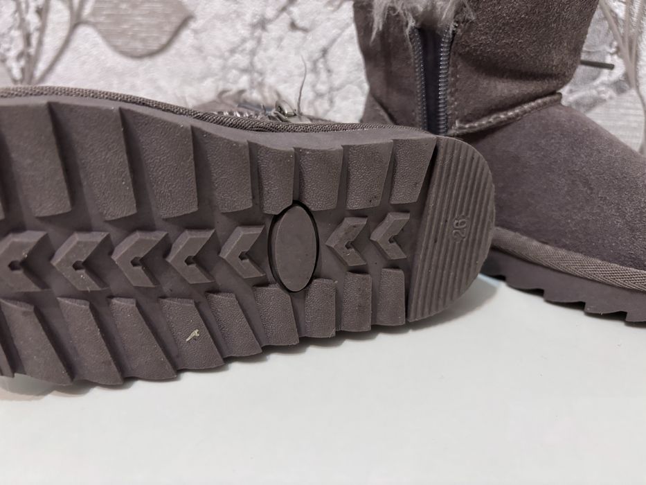 Продам детские сапожки