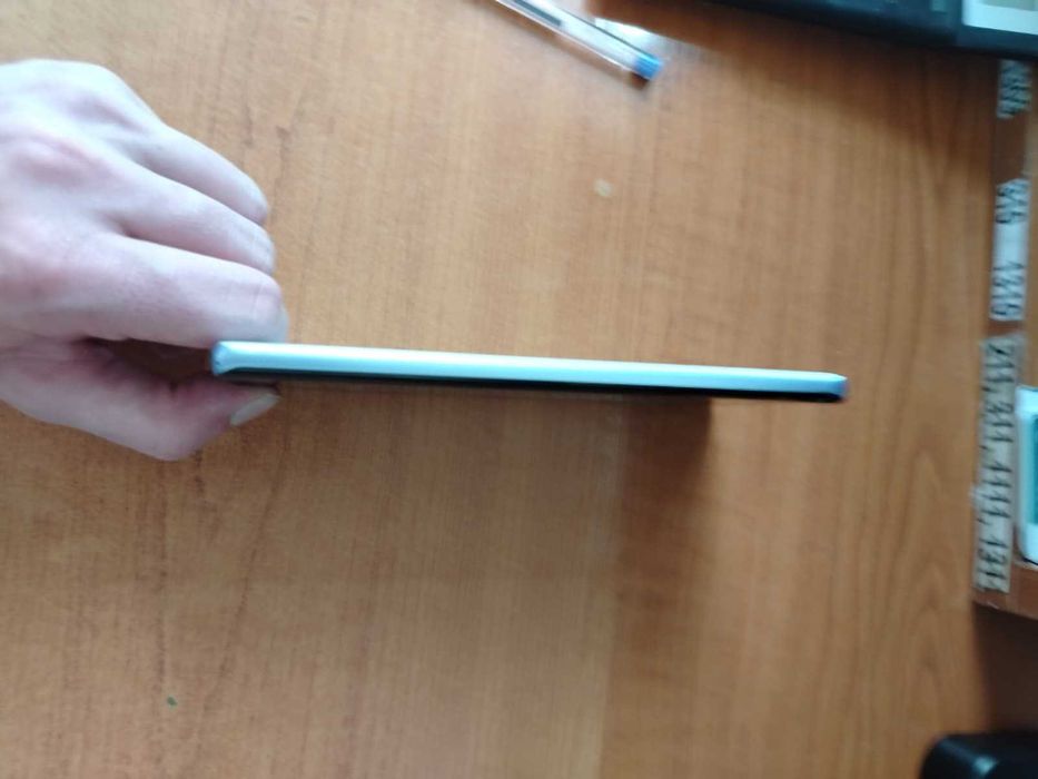 Motorola Edge 50 Fusion – Stare Bună, Mic Defect Ecran, Preț Bun