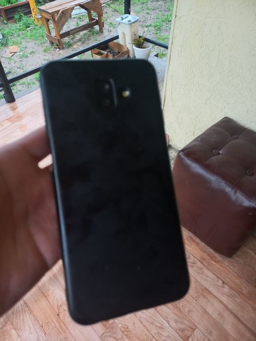 Телефон Samsung A6,обмен возможен